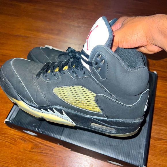 Jordan Metallic 5 - Picture 3 of 6